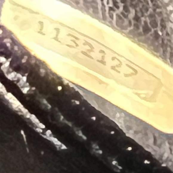 CHANEL Vintage Classic quilted lambskin navy handbag. Circa 1989-1991 - Picture 9 of 16